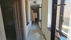 Spatiu in zona centrala, ideal pentru clinica - imagine 6