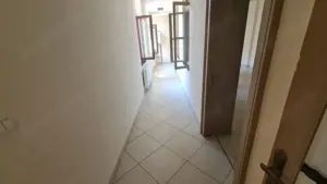 Spatiu in zona centrala, ideal pentru clinica - imagine 4