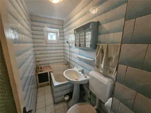 Resita, 2 Cam. Mobilat+Utilat, Micro 2 - imagine 8