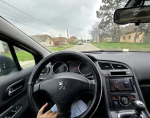 Peugeot 5008(stare buna ) - imagine 2