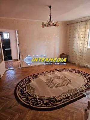 Apartament 3 camere 70 mp cu Balcon de Vanzare in Ampoi 1 Alba Iulia  - imagine 7