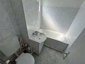 Apartament 3 camere zona Casa de Cultura - imagine 10