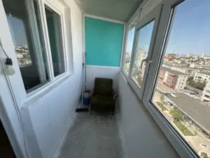 Apartament 3 camere zona Casa de Cultura - imagine 12