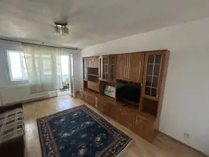 Apartament 3 camere zona Casa de Cultura - imagine 2