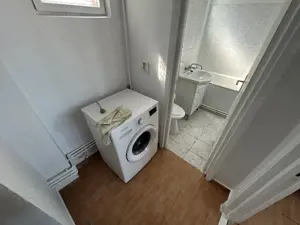 Apartament 3 camere zona Casa de Cultura - imagine 9