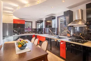 Vila superba cu 5 camere si 4 bai Bunloc Brasov Comision 0% - imagine 3