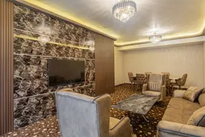 Apartament 2 camere | 2 bai | LUX | Parcare | Tractorul - imagine 3