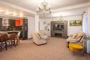 Vila superba cu 5 camere si 4 bai Bunloc Brasov Comision 0% - imagine 5