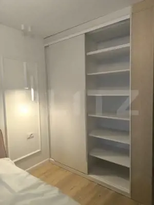 Apartament 2 camere, 53 mp, terasa 22 mp, garaj, zona Vivo - imagine 9