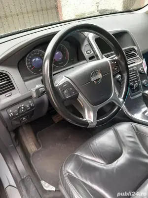 . Volvo XC60 2012   4x4, Automat, Piele, Stare Excelentă - imagine 4