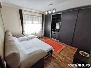 1 camera zona Take Ionescu