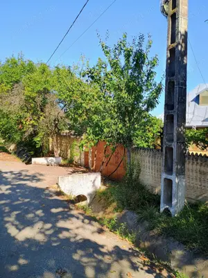 Casa batraneasca de vanzare