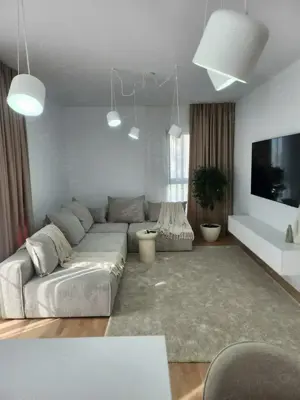 Vând apartament 3 camere Mrs Village. ALBERT PLOIESTI