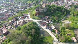 Teren intravilan 3.269 mp în Slimnic–panorama superbă, 15 km de Sibiu - imagine 7