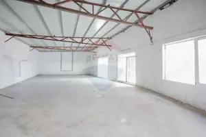 Hală Industrială de Vânzare în Oradea - Zona Calea Borșului