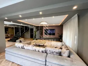 Casa de lux cu 5 camere, 5 bai, zona Lipovei - imagine 3