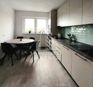 Apartament 2 camere zona Boul Rosu - loc de parcare inclus - imagine 4