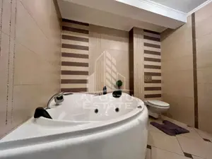 Casa de lux cu 5 camere, 5 bai, zona Lipovei - imagine 13