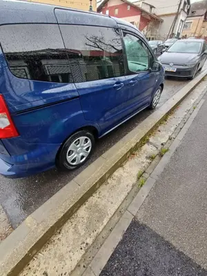 Vand Ford tourneo Courier  - imagine 5