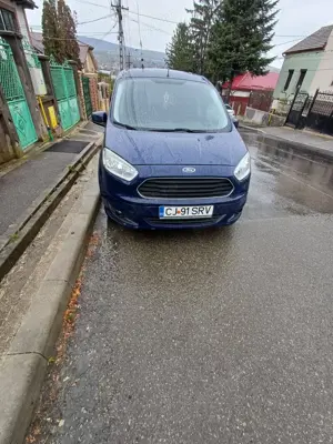Vand Ford tourneo Courier  - imagine 7