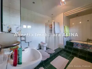 Casa si teren in Orasul Simeria, zona Parc, Jud. Hunedoara. - imagine 6