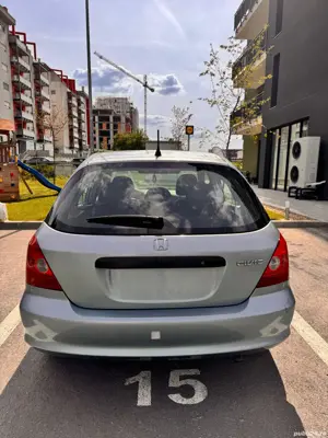 Honda Civic 1.4 90 ps 2002 - imagine 2 Honda Civic 1.4 90 ps 2002 - imagine 2