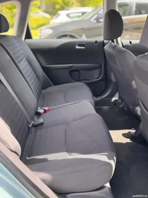 Honda Civic 1.4 90 ps 2002 - imagine 7 Honda Civic 1.4 90 ps 2002 - imagine 7