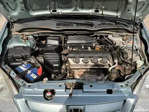 Honda Civic 1.4 90 ps 2002 - imagine 9 Honda Civic 1.4 90 ps 2002 - imagine 9