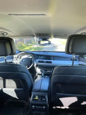 BMW 530 GT 2010   Full opțiuni, Impecabil, Recent înmatriculat   Preț corect! - imagine 4 BMW 530 GT 2010   Full opțiuni, Impecabil, Recent înmatriculat   Preț corect! - imagine 4