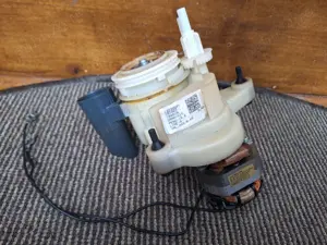 Ansamblu grinder rasnita de cafea pentru aparat automat Delonghi Magnifica S