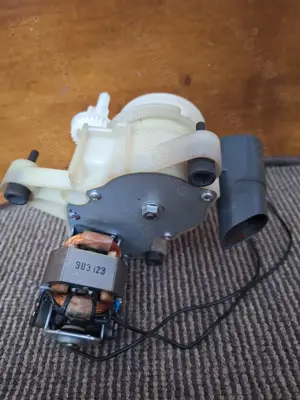 Ansamblu grinder rasnita de cafea pentru aparat automat Delonghi Magnifica S - imagine 2