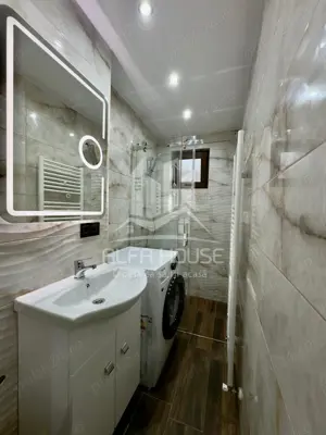 Inchiriez Apartament 3 Camere Zona Moroasa - imagine 10