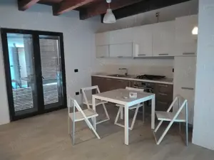 Baneasa - Strada Garlei imobil D+P+2 renovat 523 mp utili 644 teren - imagine 16