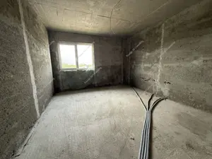 Casa la rosu dispusa pe Parter | 740 Teren | Sag - imagine 18 Casa la rosu dispusa pe Parter | 740 Teren | Sag - imagine 18