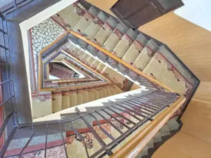 Hotel ultracentral de vanzare , ideal investitie! - imagine 10