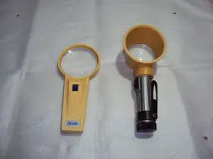 Lupă profesională vintage cu iluminare