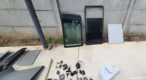 Dezmembrari piese T4 Multivan aeroterme geamuri masuta panouri/ornamente electrice/electronice -poze - imagine 3