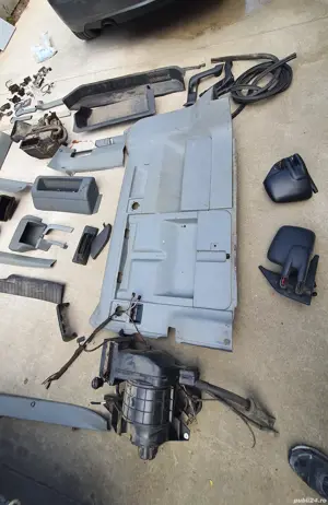 Dezmembrari piese T4 Multivan aeroterme geamuri masuta panouri/ornamente electrice/electronice -poze - imagine 5