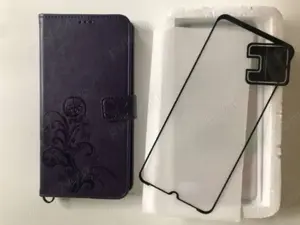 Husa si folie Motorola C30