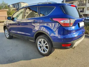 Ford Kuga 2.0 TDCi 4WD Powershift Titanium - imagine 2