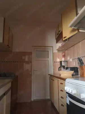 Vand apartament 5 camere la casa - imagine 6