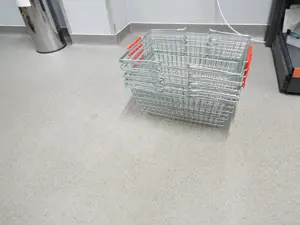 vand 5 cosuri metalice pt cumparaturi magazin,super market pret 500ron toate5