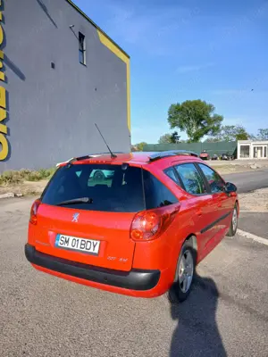 Peugeot 207 - imagine 2
