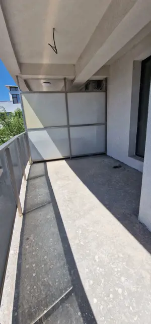 Faleza Nord apartament cu 3 camere, vedere la mare. - imagine 16