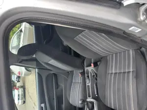 Vând Ford Focus 1.6 Diesel  - imagine 4