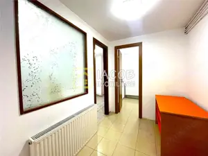 Spatiu birouri, clinica medicala, activitati educative, str. Decebal, zona Mioritei, Banca Nationala - imagine 8