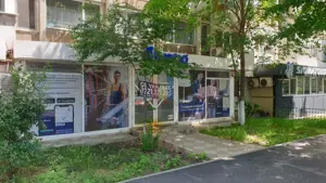 Spatiu comercial 57 mp, POZITIE EXCELENTA, Garii