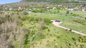 Teren de Vanzare – 850 mp | Petrarie – Burnova | Zona Verde, Investitie  - imagine 8