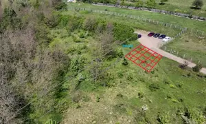 Teren de Vanzare – 850 mp | Petrarie – Burnova | Zona Verde, Investitie  - imagine 2