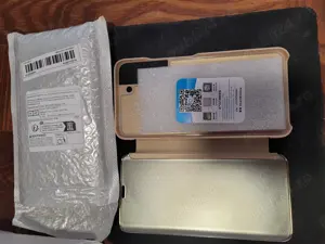 Husa S22plus aurie noua